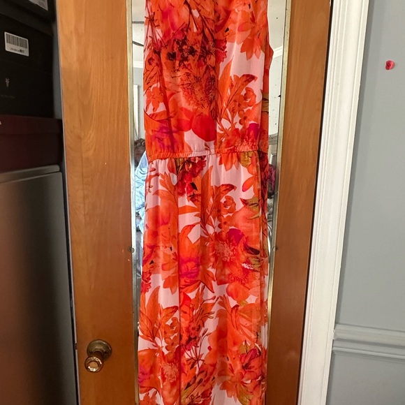 Maxi-dress - Picture 2 of 6